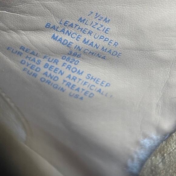 Marc Fisher Women's Izzie Lugsole Ankle Leather Boot Size 7.5 Winter Sheep Fur - Picture 8 of 9